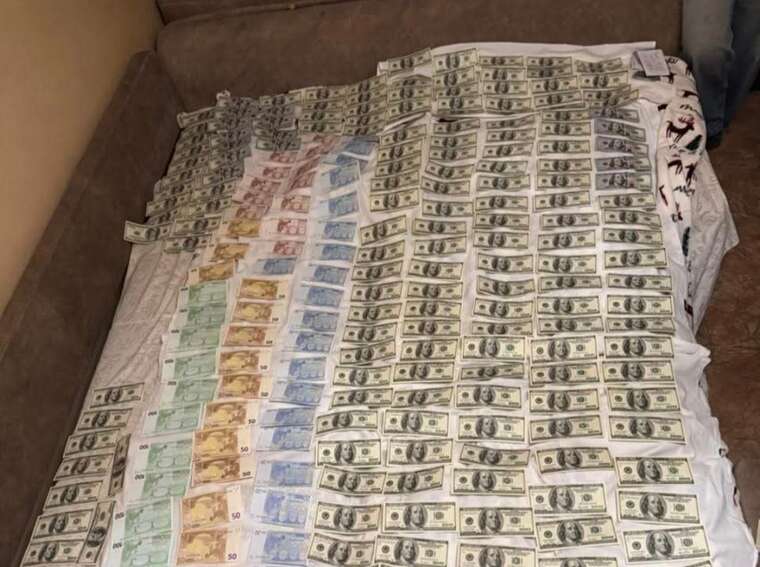 Справа про «платні» сертифікати: ДБР передало до суду обвинувачення щодо топпосадовця митниці Кропивницького Справа про «платні» сертифікати: ДБР передало до суду обвинувачення щодо топпосадовця митниці Кропивницького