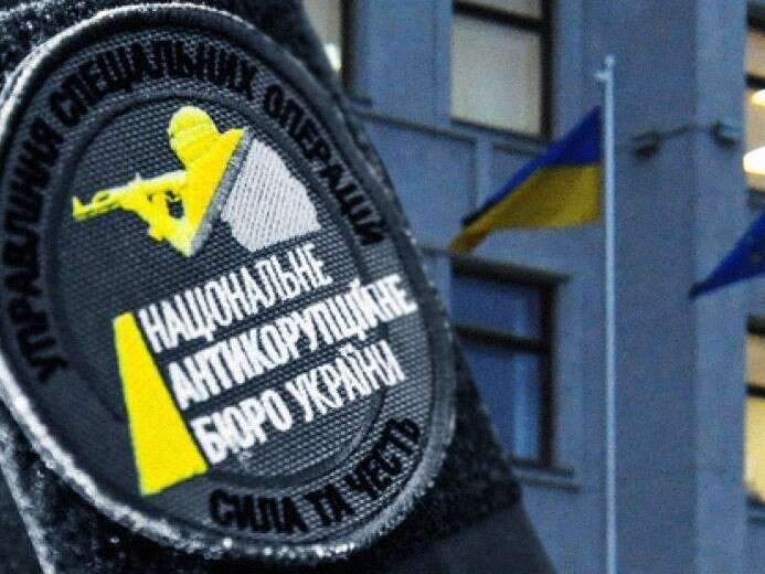 Антикорупціонер із криптою на родичах: Олександр Риковцев під час роботи в НАБУ задекларував на дружину криптовалюти на 1,5 мільйона доларів