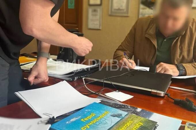 Замість ремонту — стоянка та склади: НАБУ та САП викрили посадовця Служби відновлення на Львівщині у нецільовому використанні 94 мільйонів