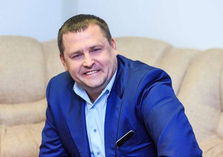 Дніпровський десант на Буковині: як родичі Філатова та фігуранти тендерних справ скуповують готелі у прикордонному селі Дніпровський десант на Буковині: як родичі Філатова та фігуранти тендерних справ скуповують готелі у прикордонному селі