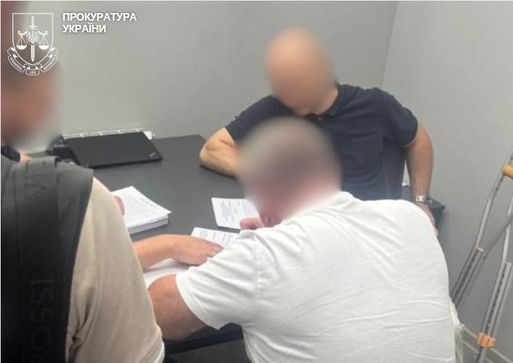 На Житомирщині викрили тіньового власника підприємства, яке завдало 2,5 мільярда гривень збитків на видобутку піску