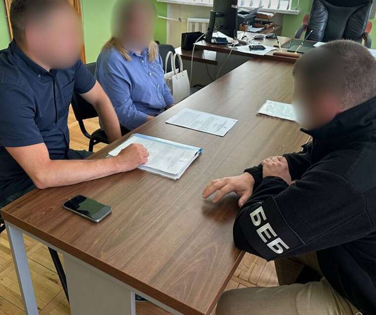 Розтрата 3,9 мільйона гривень на ремонті ліцею: на Вінниччині оголосили підозру начальниці відділу освіти