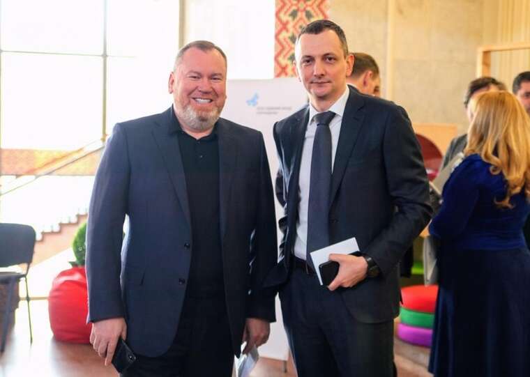 Розпилювача грошей «Великого будівництва» Валентина Резніченка судять. Чому не чіпають його спільника Юрія Голика?