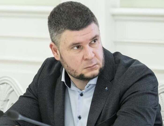 Директор департаменту екології КМДА Іванов придбав BMW за майже 2 мільйони гривень